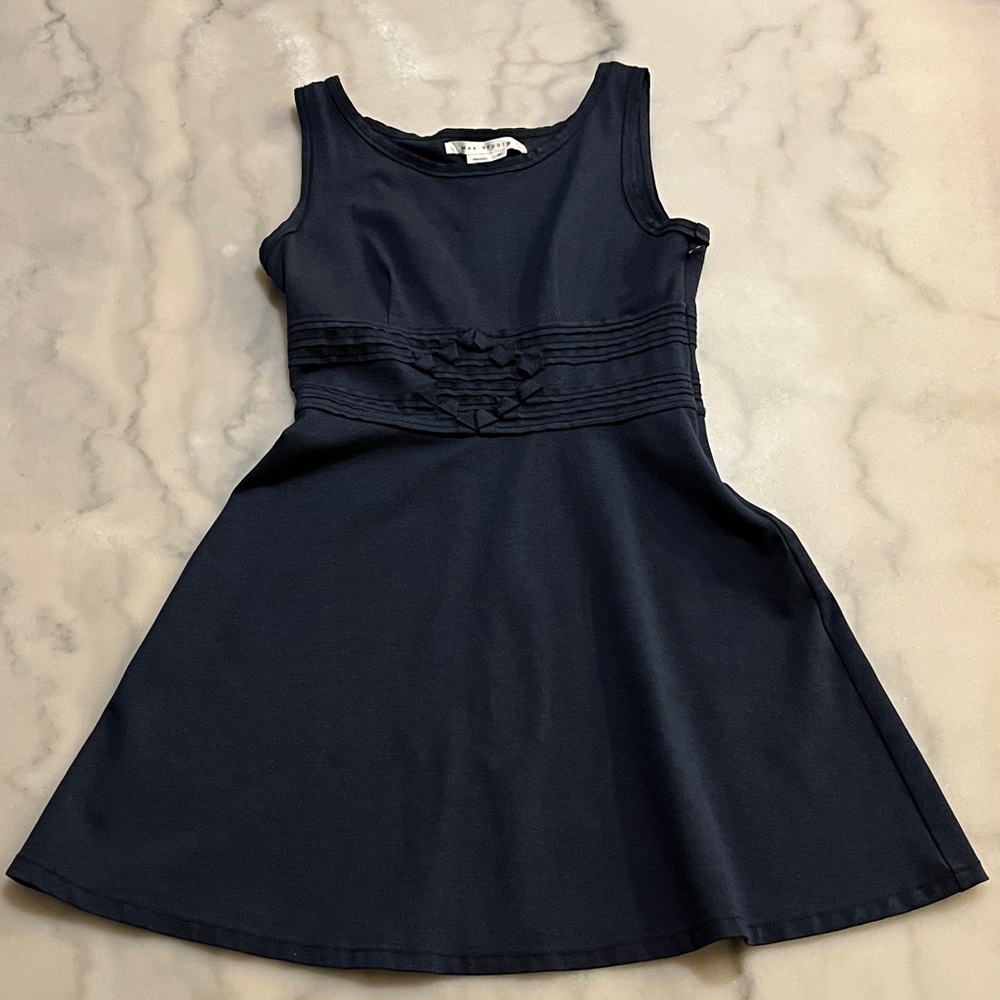 🎈Max Studio Navy Mini Fit & Flare Stretchy Dress🎁$20Bundle up to 5lbs📦
